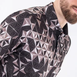 Galvin Green Makai Golf Polo Shirt -Golf Apparel Shop Galvin Green AW22 Makai Polo Shirt G136077 SHGAL566 L Black Sharkskin White Model 2